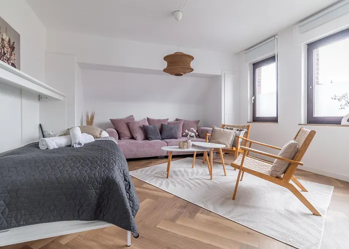 Appartement & Calm - Wohlfuehl-wohnung In Stadtnaehe Fuer Familien Oder Freunde